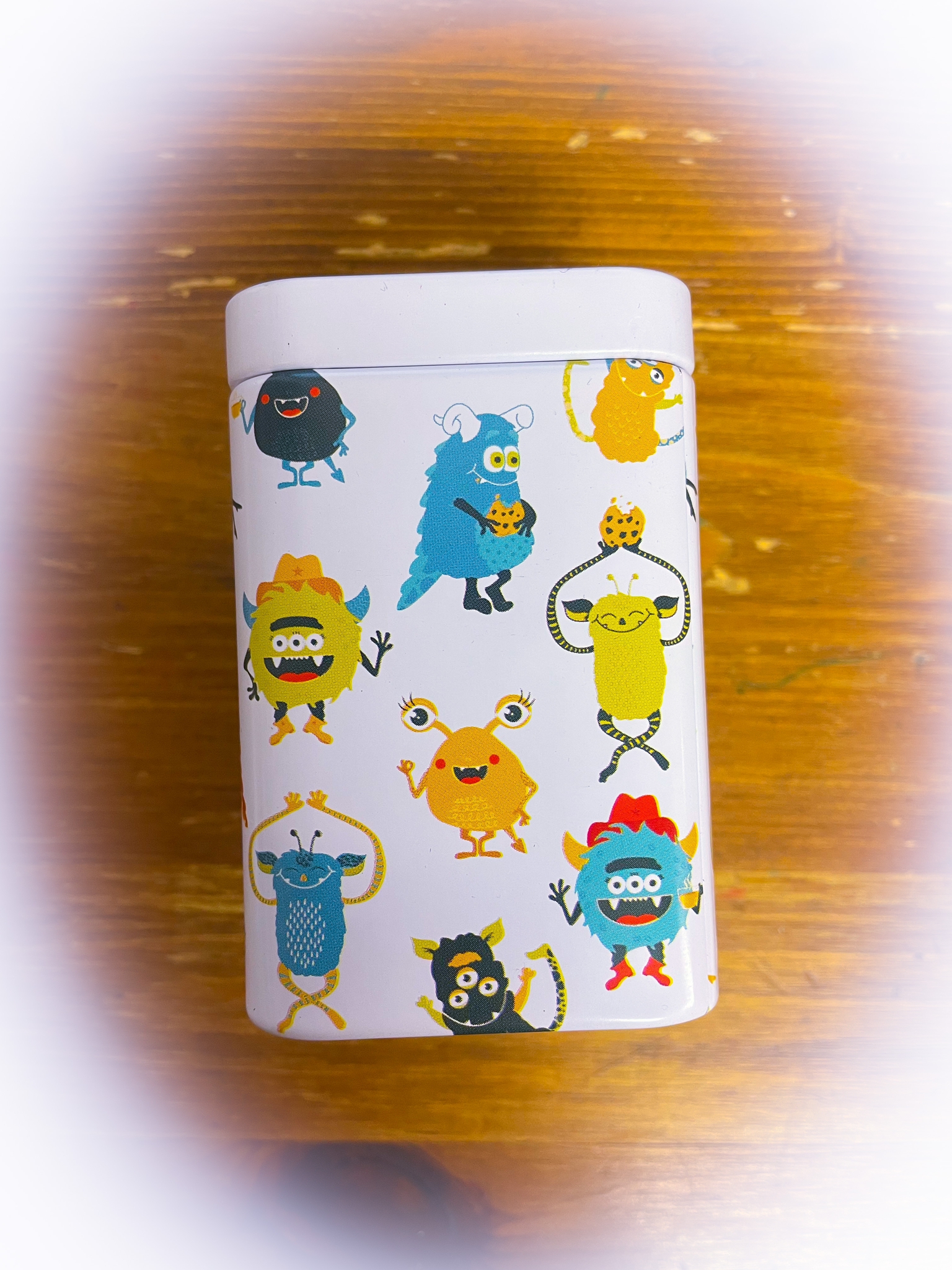 Imagen lata Happy Monster